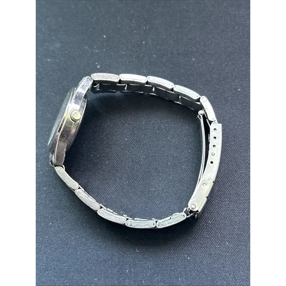 Gila River Casino Silver Tone Women’s Quartz Watch